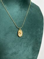 Beautiful white Rose flower design Golden Necklace 🌷1236