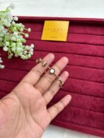 Stainless steel Beautiful circle black and white stone open bangle✨1024