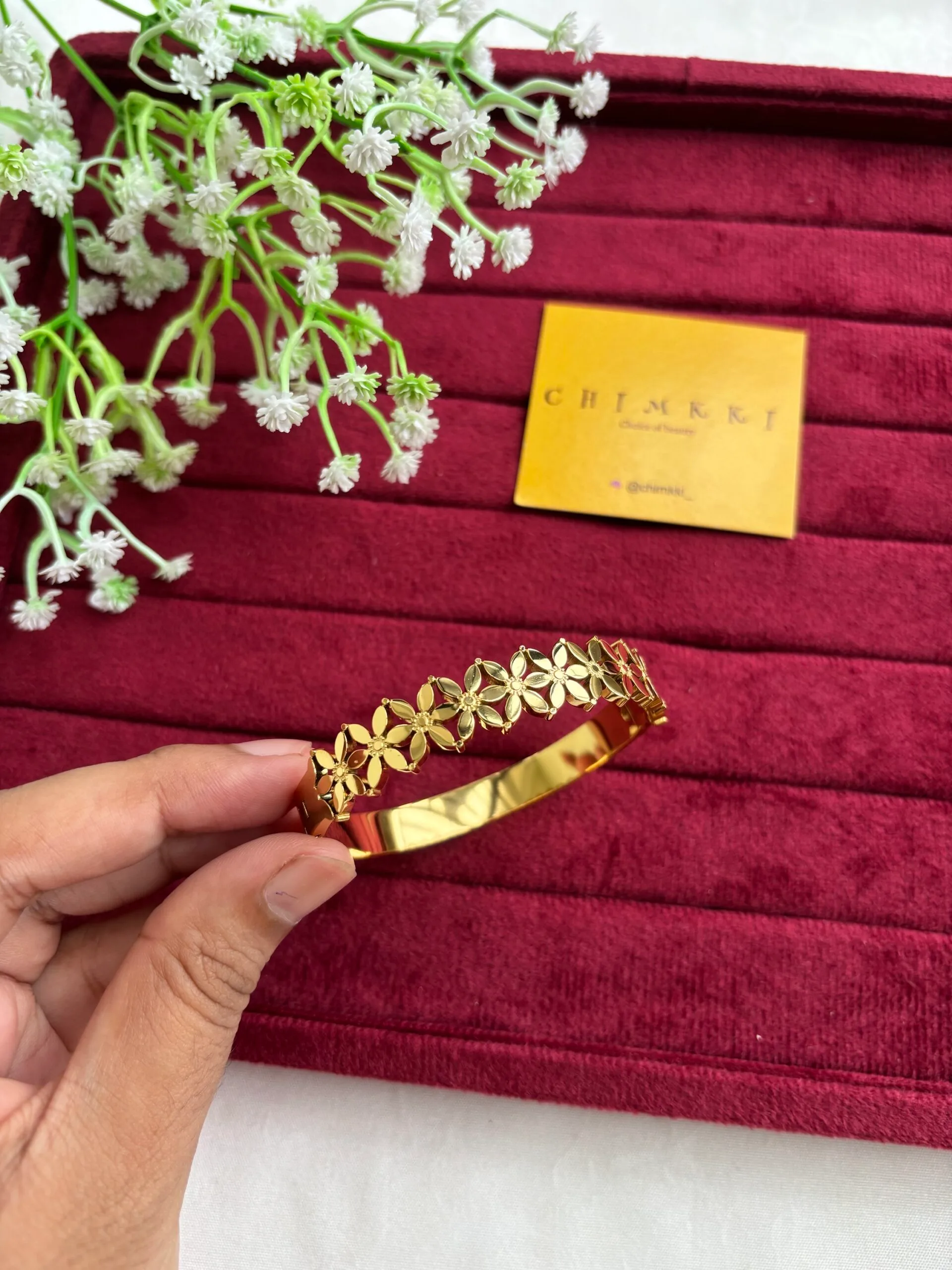 Stainless steel Beautiful flower design No stone Stainless steel Golden open bangle ✨1154 - Image 1