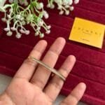 White stone design open bangle ✨ 1297