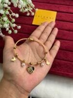 Stainless steel Beautiful heart design charms Golden open bangle♥️ 1322 - Image 2