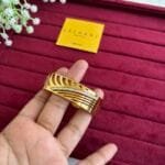 Beautiful broad design Golden open bangle♥️1341