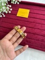 Stainless steel no stone design Golden open bangle ✨1360