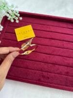 Stainless steel Beautiful Leaf design open bangle✨1366