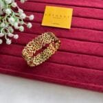 Stainless steel Beautiful leaf design Golden open bangle✨1394