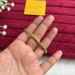Stainless steel Beautiful Golden Open bangle ✨1459