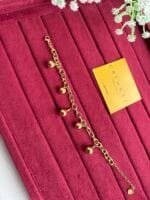 Stainless steel Beautiful statement Golden drops bracelet 🌟1467
