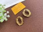 Stainless steel Beautiful Golden leaf oval design Earrings 🌟1343