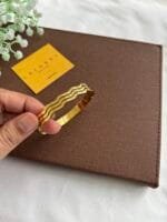 Beautiful design Golden open bangle✨1531 - Image 2