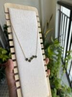 Beautiful dark green flower necklace 🌸 1638