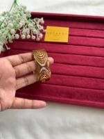 Beautiful imported Golden Open bangle 🌸1773 - Image 2