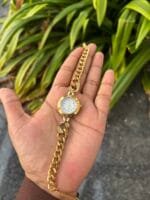 Beautiful Bracelet design Golden watch✨