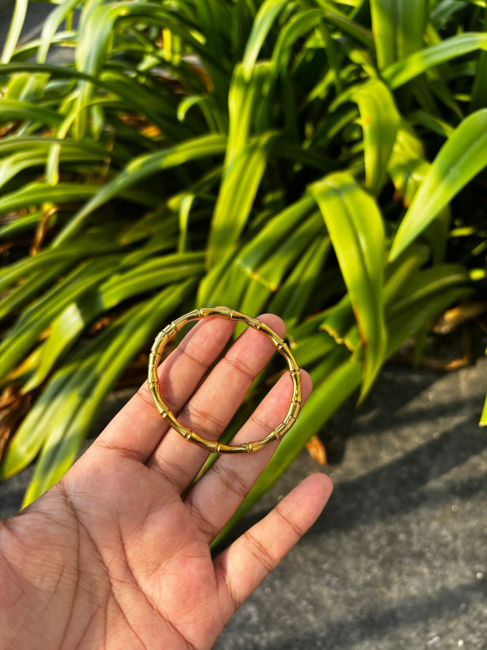 img_3369 Beautiful Golden open bangle ✨Diameter 5,5.5cm suits 2,2.2 bangle size - Image 1