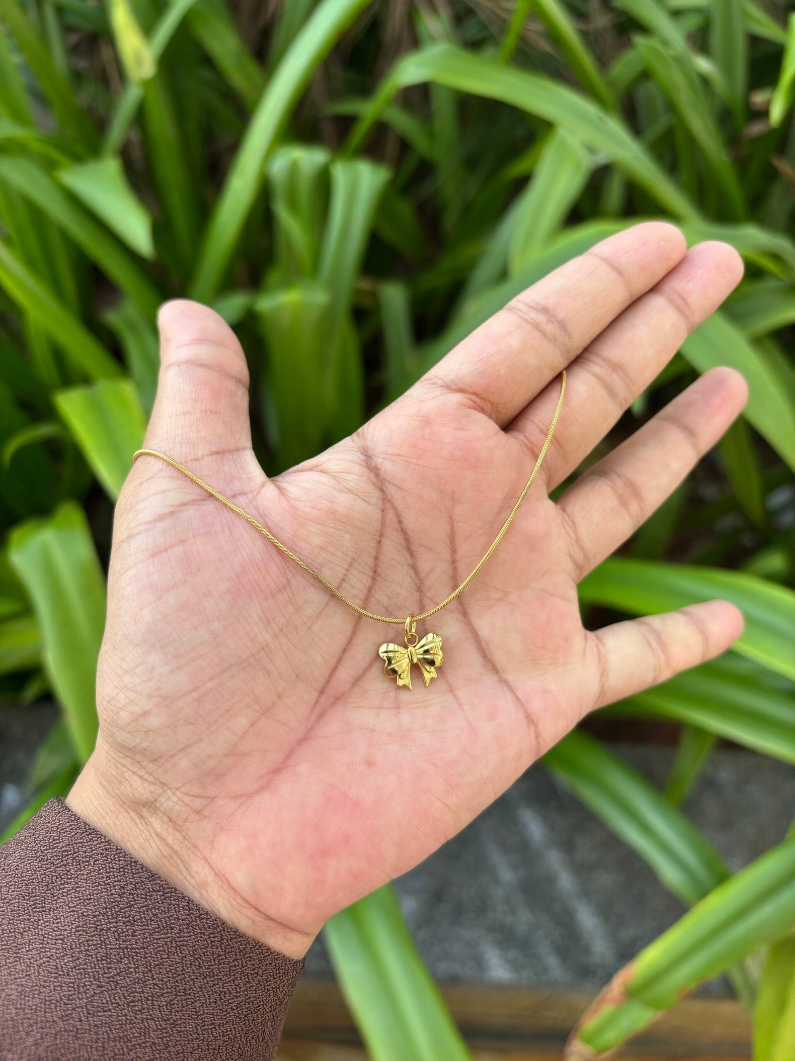 img_5722 Beautiful Bow Golden Necklace 🎀 1859 - Image 1