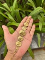 Beautiful Golden statement Bracelet 😍