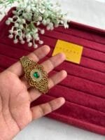 Beautiful Golden Open bangle😍1907