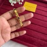 Beautiful Golden Open bangle✨1930