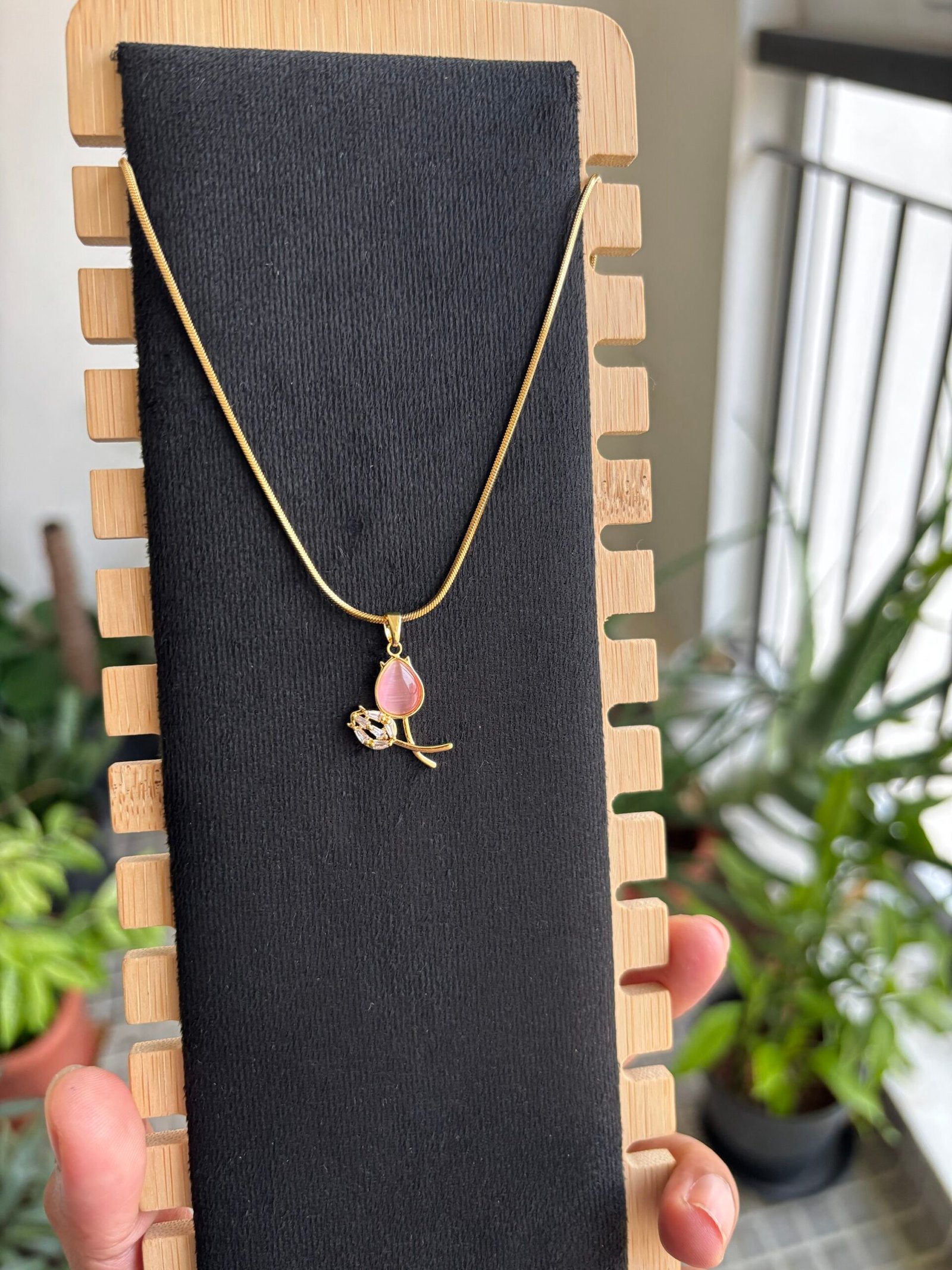 img_6883-2 Beautiful peach color tulip flower design Golden Necklace😍👌1980 - Image 1