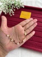 Trendy Beautiful flower design Golden Necklace😍
