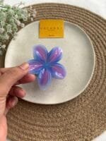 Aesthetic Ombré Claw Clip 🌸 2096 - Image 2