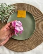 Aesthetic Ombré Claw Clip 🌸 2097 - Image 2