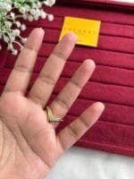 Beautiful Pretty Golden V Ring 💍 2027 - Image 2