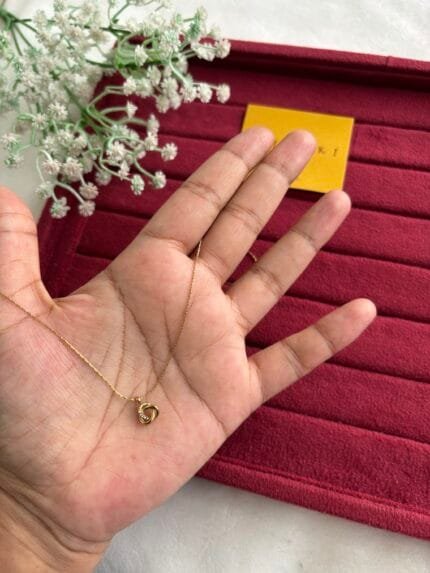 Beautiful Golden Necklace ♥️