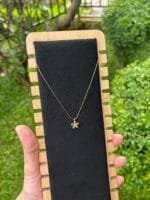 Beautiful flower Necklace 😍