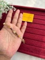 Beautiful flower design Golden Bracelet😍
