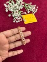 Beautiful Rosegold Open bangle🌸